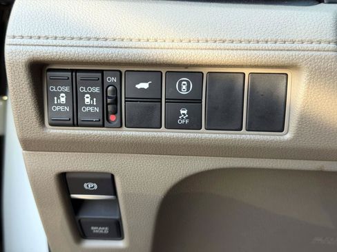Used 2021 Honda Odyssey EX-L image 20
