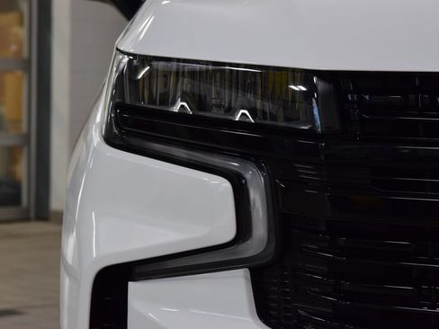 Used 2023 Chevrolet Tahoe RST w/ Luxury Package AWD/4WD image 12