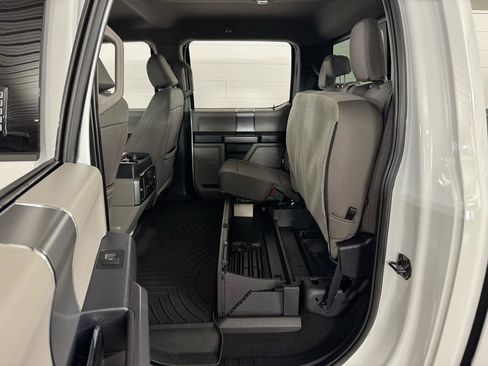 Used 2022 Ford F250 XLT w/ XLT Premium Package image 28