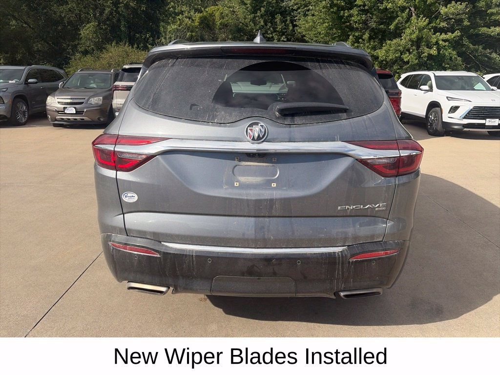 Used 2019 Buick Enclave Avenir w/ Avenir Technology Package AWD/4WD image 9
