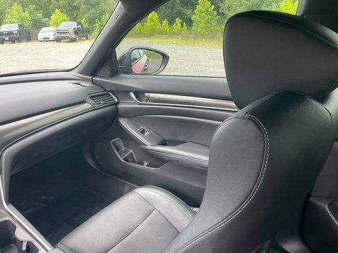 Used 2019 Honda Accord Sport image 21
