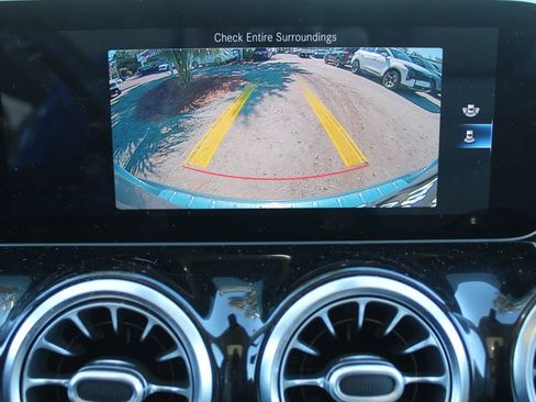 Used 2021 Mercedes-Benz GLA 250 GLA 250 image 47