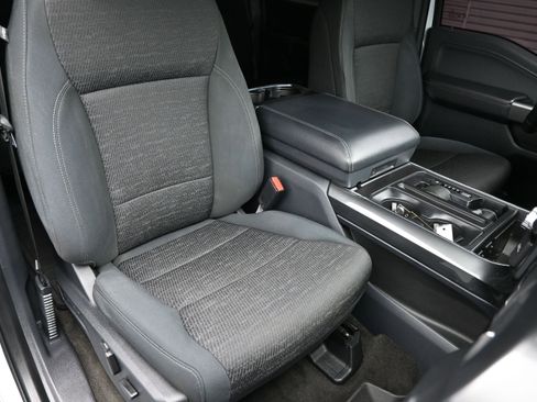 Used 2022 Ford F150 XLT w/ Equipment Group 302A High AWD/4WD image 15