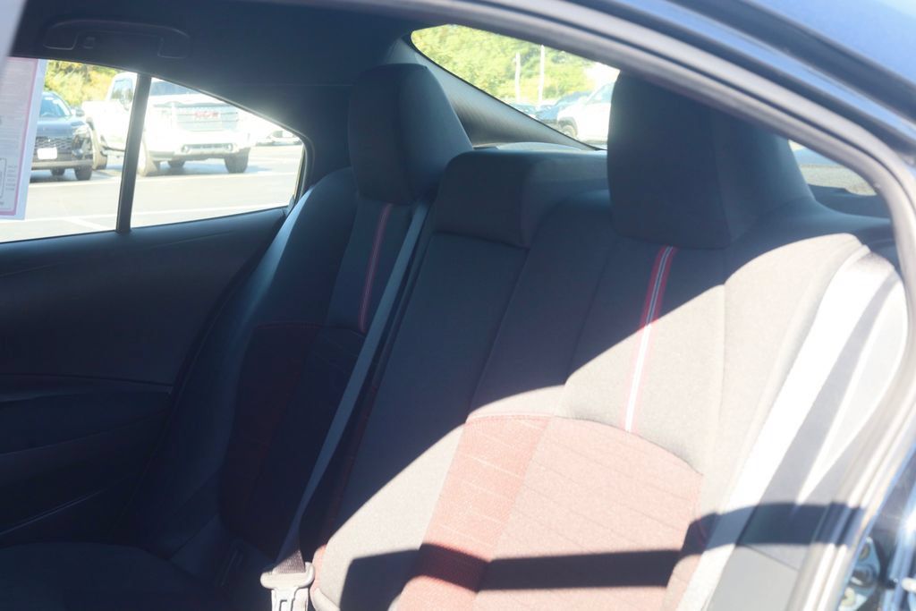 Used 2026 Toyota Corolla SE FWD image 27