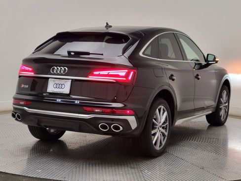 Used 2024 Audi SQ5 Premium w/ Convenience Package AWD/4WD image 5