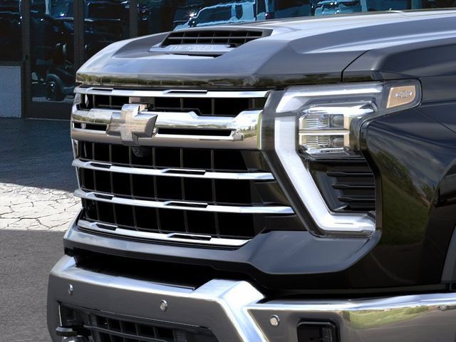 New 2026 Chevrolet Silverado 2500 LTZ w/ LTZ Premium Package AWD/4WD image 13