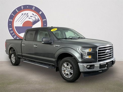 Used 2017 Ford F150 XLT w/ XTR Package image 2