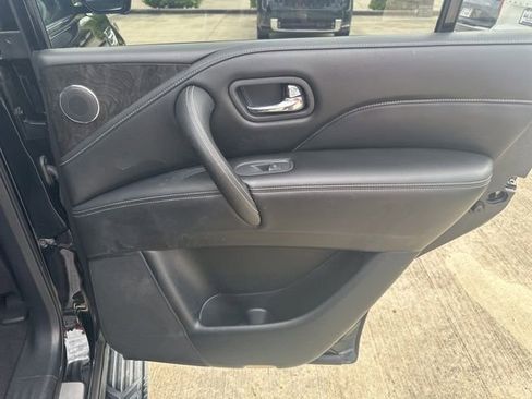 Used 2020 INFINITI QX80 Luxe w/ Proassist Package RWD image 40