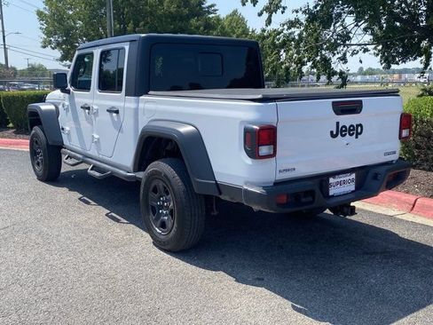 Used 2021 Jeep Gladiator Sport w/ Trailer Tow Package AWD/4WD image 8