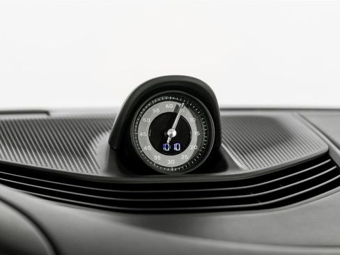 Used 2025 Porsche Taycan Turbo w/ Premium Package image 40