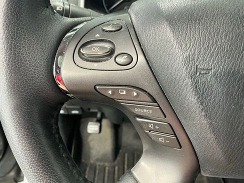 Used 2021 Nissan Murano SL w/ SL Moonroof Package image 23