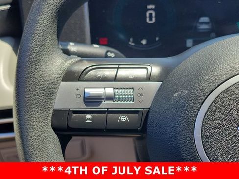 Used 2025 Hyundai Tucson SEL FWD image 7