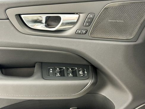 Used 2025 Volvo XC60 B5 Plus w/ Protection Package Premier image 14