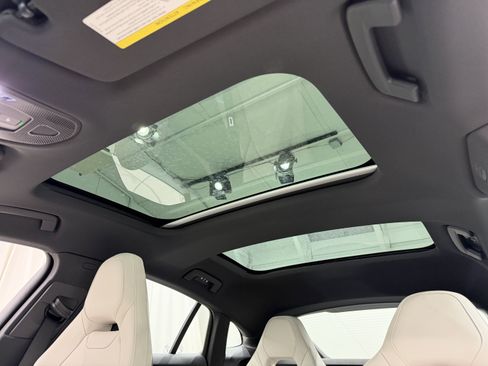 New 2026 Porsche Panamera 4 AWD/4WD image 35
