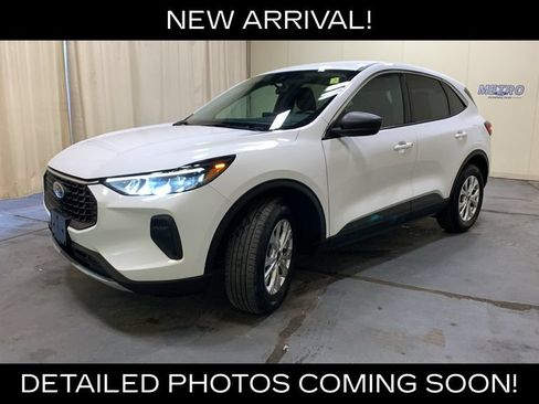 Used 2023 Ford Escape Active AWD/4WD image 7