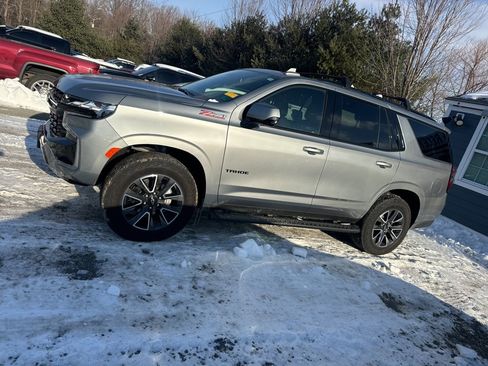Used 2023 Chevrolet Tahoe Z71 w/ Luxury Package image 4