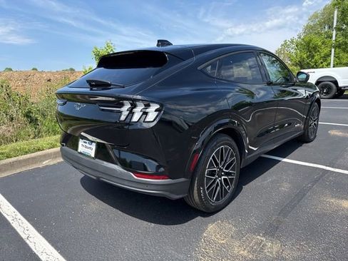 Used 2025 Ford Mustang Mach-E Premium AWD/4WD image 7