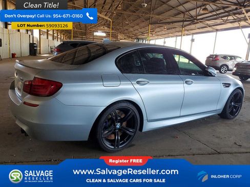 Used 2013 BMW M5 RWD image 4