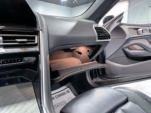 Used 2022 BMW 840i Convertible w/ Driving Assistance Package image 27