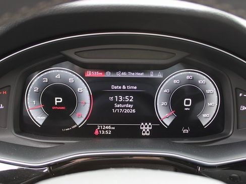 Used 2025 Audi Q7 3.0T Premium Plus image 11