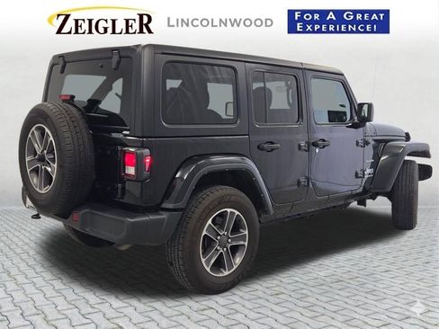 Used 2023 Jeep Wrangler Unlimited Sahara AWD/4WD image 10