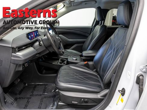 Used 2023 Ford Mustang Mach-E Select AWD/4WD image 13