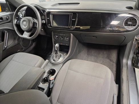 Used 2013 Volkswagen Beetle 2.5 FWD image 18