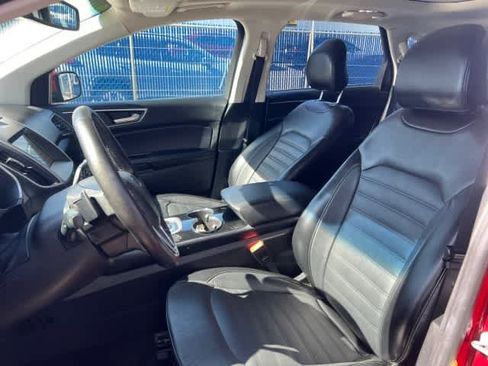 Used 2017 Ford Edge SEL w/ Equipment Group 201A FWD image 12