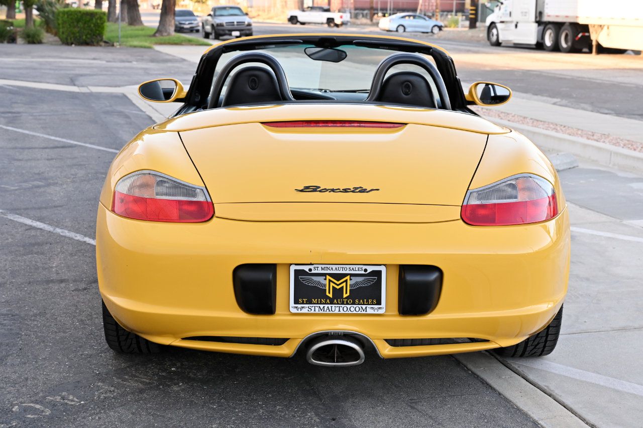 Used 2003 Porsche Boxster RWD image 8