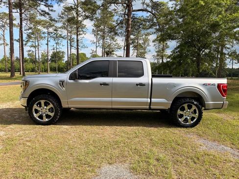Used 2023 Ford F150 XLT w/ Trailer Tow Package AWD/4WD image 2