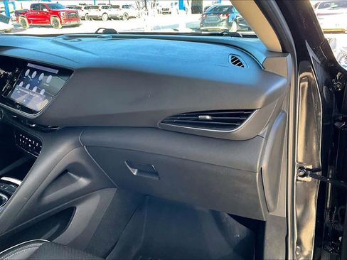 Used 2021 Buick Envision Essence w/ Technology Package I image 18