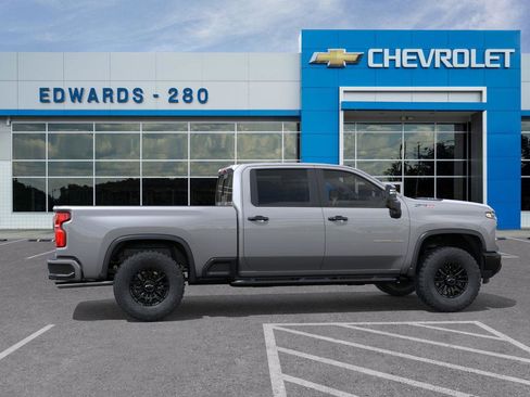 New 2026 Chevrolet Silverado 2500 ZR2 image 5