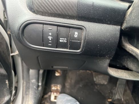 Used 2014 Kia Forte EX image 7