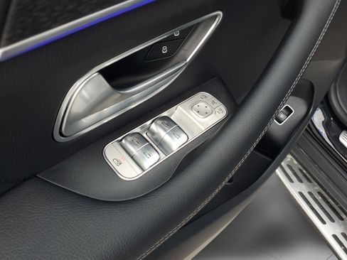 Certified 2026 Mercedes-Benz GLS 450 4MATIC image 37