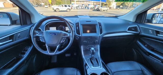Used 2017 Ford Edge SEL w/ Equipment Group 201A AWD/4WD image 8