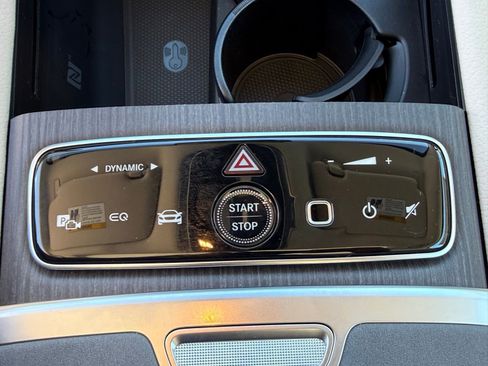 New 2026 Mercedes-Benz EQS 400 4MATIC SUV image 22