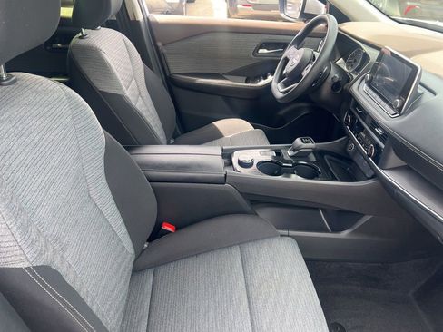 Certified 2023 Nissan Rogue SV AWD/4WD image 20