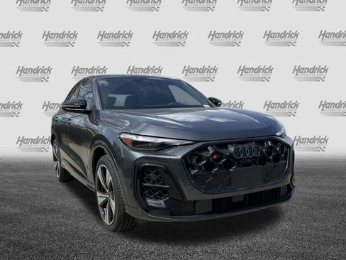 Used 2026 Audi SQ5 Premium Plus AWD/4WD image 2