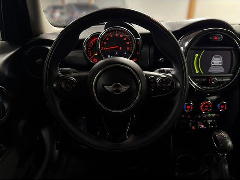 Used 2017 MINI Cooper 4-Door Hardtop FWD image 15