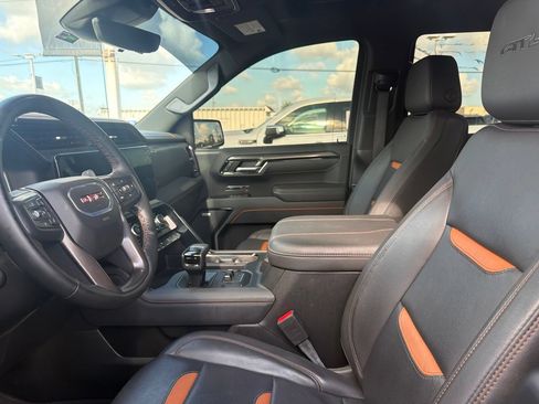 Used 2026 GMC Sierra 1500 AT4 w/ AT4 Premium Package AWD/4WD image 8