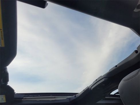 New 2025 Jeep Wrangler Unlimited Rubicon 392 image 8