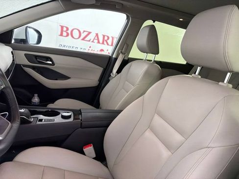 Used 2025 Nissan Rogue SL w/ SL Premium Package AWD/4WD image 11