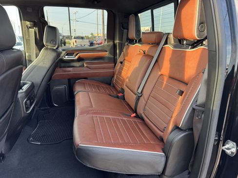 Used 2025 GMC Sierra 1500 Denali Ultimate AWD/4WD image 26
