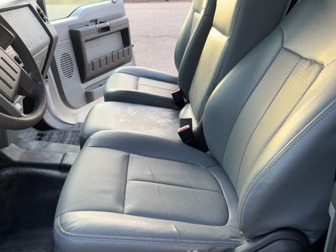 Used 2016 Ford F250 XL w/ Power Equipment Group image 12