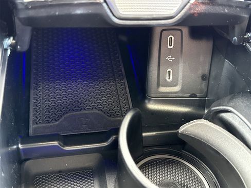 Used 2025 Mercedes-Benz GLC 300 GLC 300 Coupe image 23