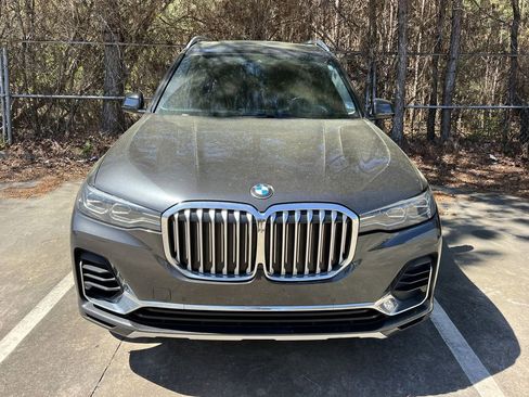 Used 2020 BMW X7 xDrive40i w/ Luxury Seating Package image 2
