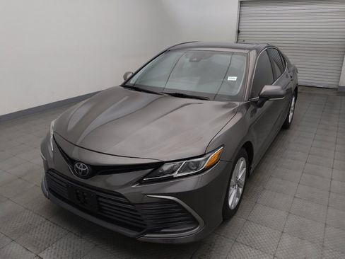 Used 2023 Toyota Camry LE w/ Convenience Package FWD image 15