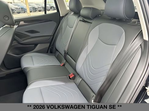 New 2026 Volkswagen Tiguan SE AWD/4WD image 17