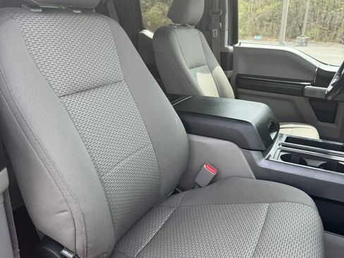 Used 2015 Ford F150 XLT w/ Equipment Group 301A Mid AWD/4WD image 28