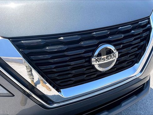 Used 2021 Nissan Rogue SV w/ Premium Package FWD image 31